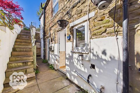 2 bedroom flat for sale, Market Street, New Mills, SK22