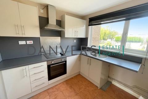 2 bedroom maisonette to rent, Green Walk, Leicester LE3