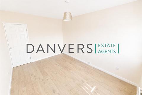 2 bedroom maisonette to rent, Green Walk, Leicester LE3