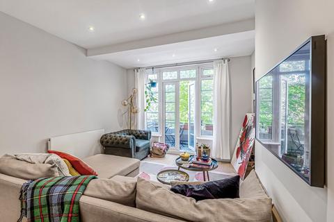 1 bedroom flat for sale, Haverstock Hill, London NW3