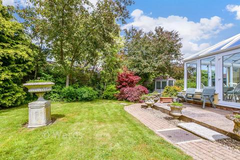 4 bedroom detached house for sale, Cherry Orchard, Tenterden TN30
