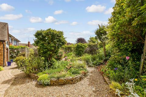 4 bedroom detached house for sale, Cherry Orchard, Tenterden TN30
