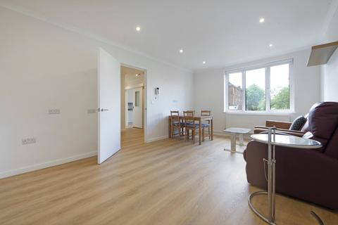 undefined, Finchley Road, London, NW11