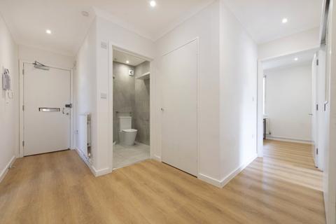 undefined, Finchley Road, London, NW11