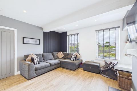 3 bedroom terraced house for sale, 4 Cairngorm Avenue, Aviemore