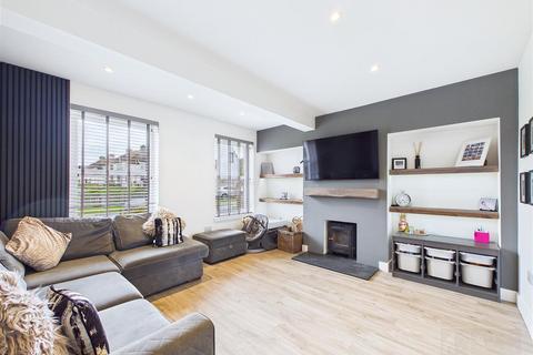 3 bedroom terraced house for sale, 4 Cairngorm Avenue, Aviemore