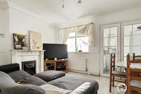 2 bedroom terraced house to rent, Empress Road, Kent DA12
