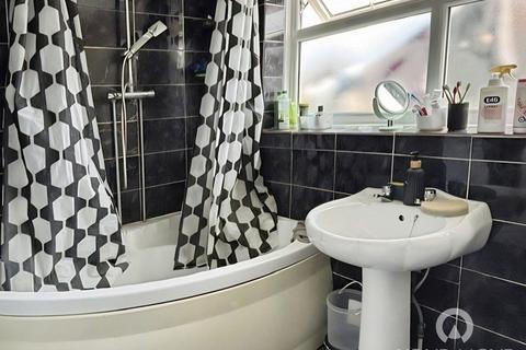 2 bedroom terraced house to rent, Empress Road, Kent DA12