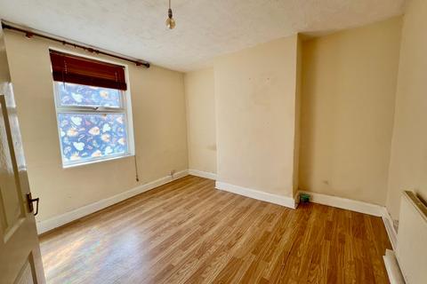 3 bedroom terraced house for sale, Grantley Street, Grantham, NG31