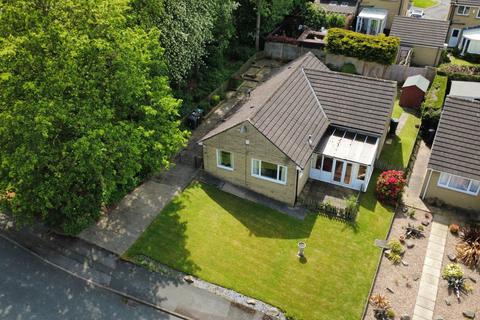 3 bedroom detached bungalow for sale, Inkerman Way, Denby Dale
