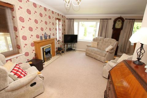 3 bedroom detached bungalow for sale, Inkerman Way, Denby Dale