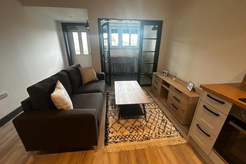 1 bedroom apartment to rent, St Marys Gate, Churchgate, Stockport