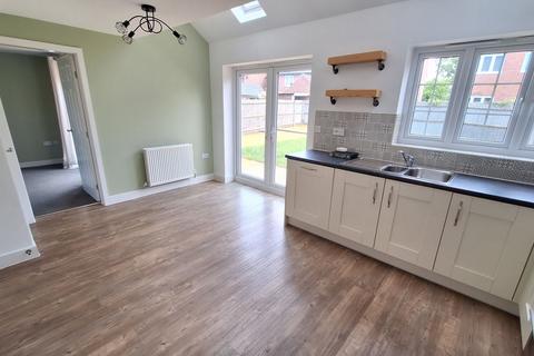 4 bedroom detached house for sale, Watitune Avenue, Nuneaton, CV10 0BF