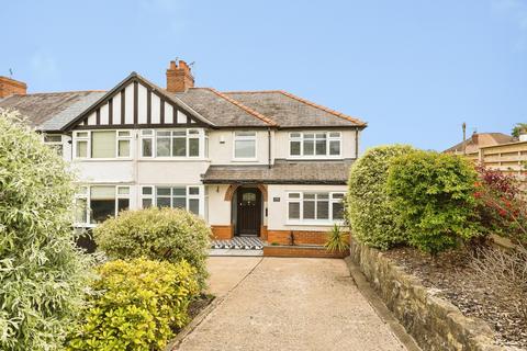 4 bedroom end of terrace house for sale, Chester Road, Wrexham, LL12