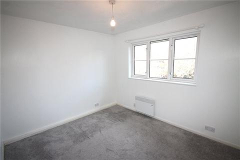 2 bedroom flat to rent, Caraway Place, Wallington SM6