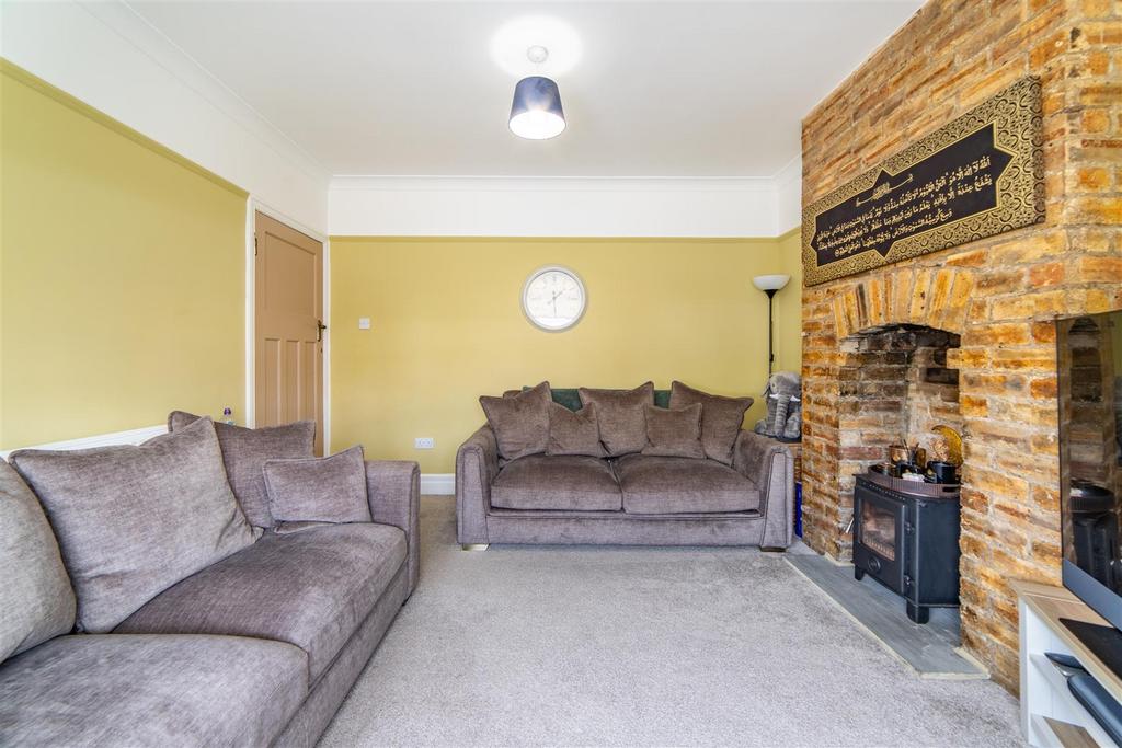 House in Newcastle upon Tyne, Blakelaw, East Denton - View 4