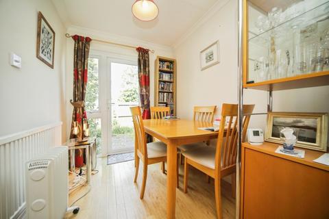 2 bedroom end of terrace house for sale, Cannonfields, Bury St. Edmunds, Suffolk, IP33