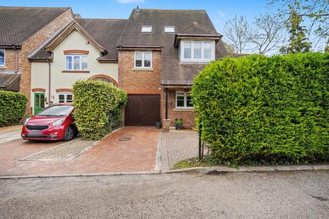 5 bedroom end of terrace house for sale, Park Street, Baldock, SG7