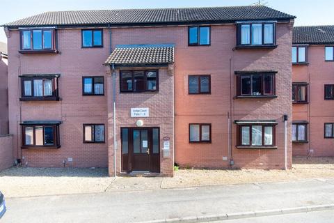 2 bedroom flat for sale, York Road, Wellingborough, NN8