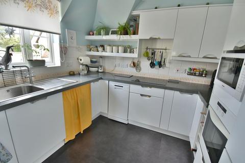 2 bedroom retirement property for sale, New Road, Ferndown, BH22