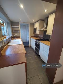 2 bedroom terraced house to rent, River Cottages, Orpington, BR5