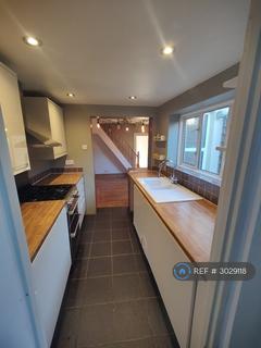 2 bedroom terraced house to rent, River Cottages, Orpington, BR5