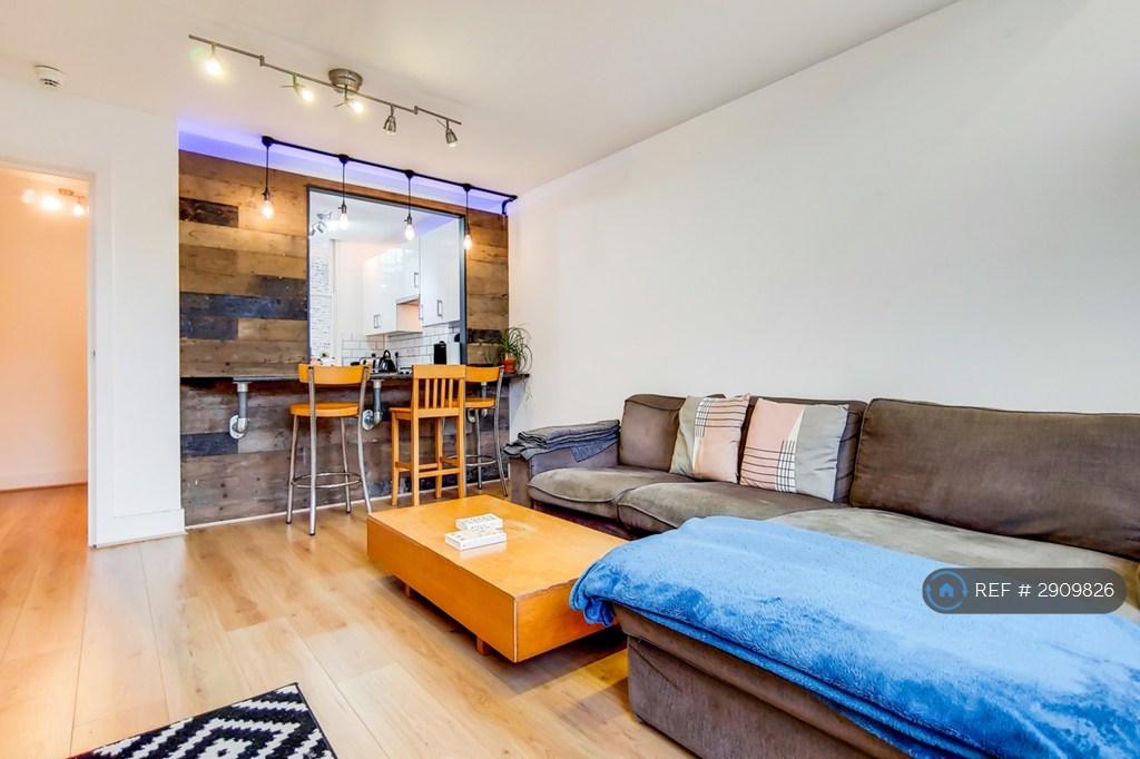 3 bedroom flat to rent
