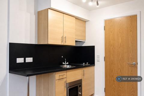 Studio to rent, Abbey Street, Cambridge, CB1