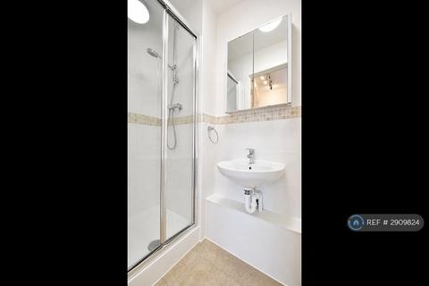 Studio to rent, Abbey Street, Cambridge, CB1
