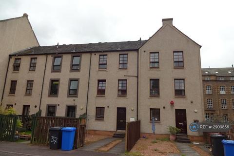 4 bedroom terraced house to rent, Taylors Lane, Dundee, DD2