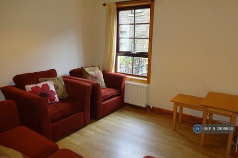 4 bedroom terraced house to rent, Taylors Lane, Dundee, DD2