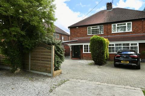 3 bedroom semi-detached house for sale, Cottingham Road, Hull