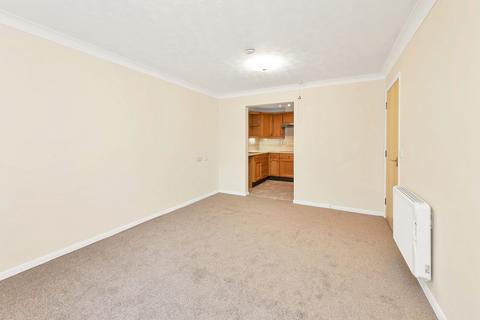 1 bedroom flat for sale, Collingwood Court, Royston SG8