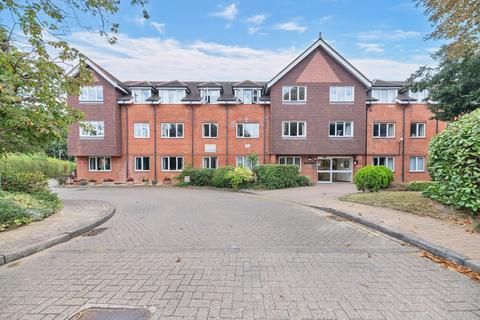 1 bedroom flat for sale, Collingwood Court, Royston SG8