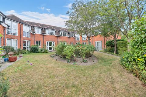 1 bedroom flat for sale, Collingwood Court, Royston SG8