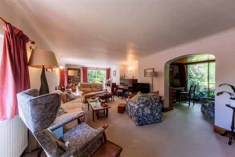 3 bedroom detached house for sale, Clotton