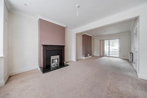 4 bedroom semi-detached house for sale, Merriman Road, London