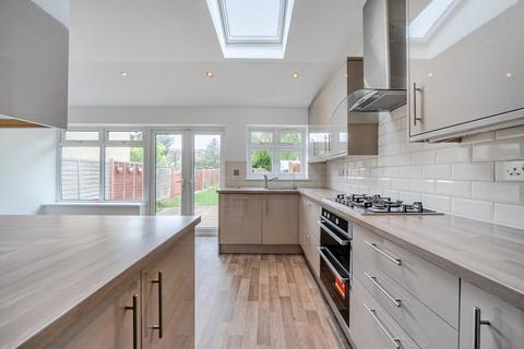 4 bedroom semi-detached house for sale, Merriman Road, London