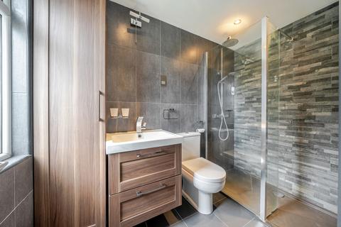 4 bedroom semi-detached house for sale, Merriman Road, London