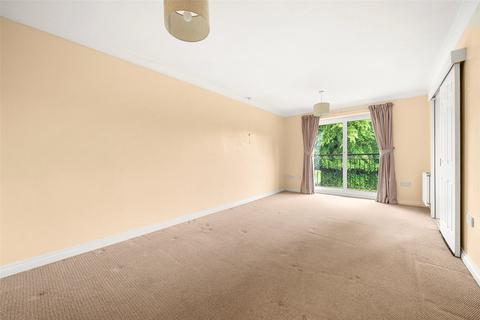 1 bedroom maisonette for sale, Crowthorne Road, Berkshire RG12