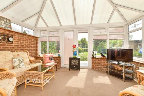 3 bedroom chalet for sale, St. Andrew's Road, Littlestone, New Romney, Kent