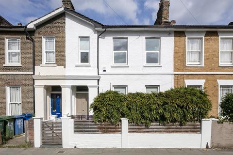 4 bedroom terraced house for sale, Kings Grove, Peckham, SE15