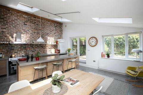 4 bedroom terraced house for sale, Kings Grove, Peckham, SE15