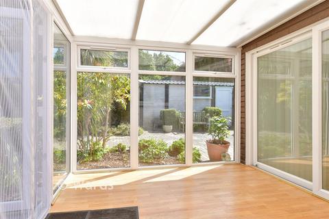 2 bedroom semi-detached bungalow for sale, Victoria Road, Walderslade, Chatham, Kent