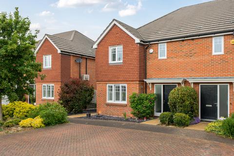 River Walk, Fetcham, KT22