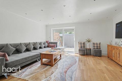 3 bedroom end of terrace house for sale, Malpas Drive, Bartley Green