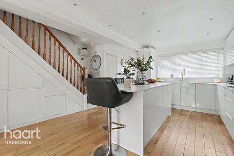 3 bedroom end of terrace house for sale, Malpas Drive, Bartley Green