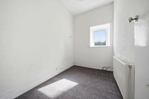 undefined, Knoxville Road, Kilbirnie KA25