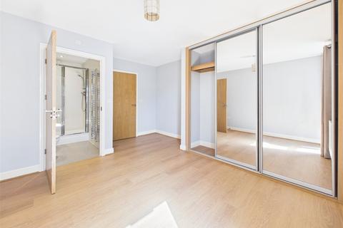 2 bedroom apartment to rent, Otter Way, West Drayton UB7