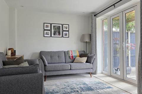 3 bedroom detached house for sale, Nelsons Way, Stockton, CV47